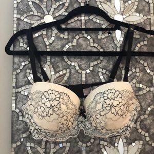 Victoria’s Secret Bra!!! New